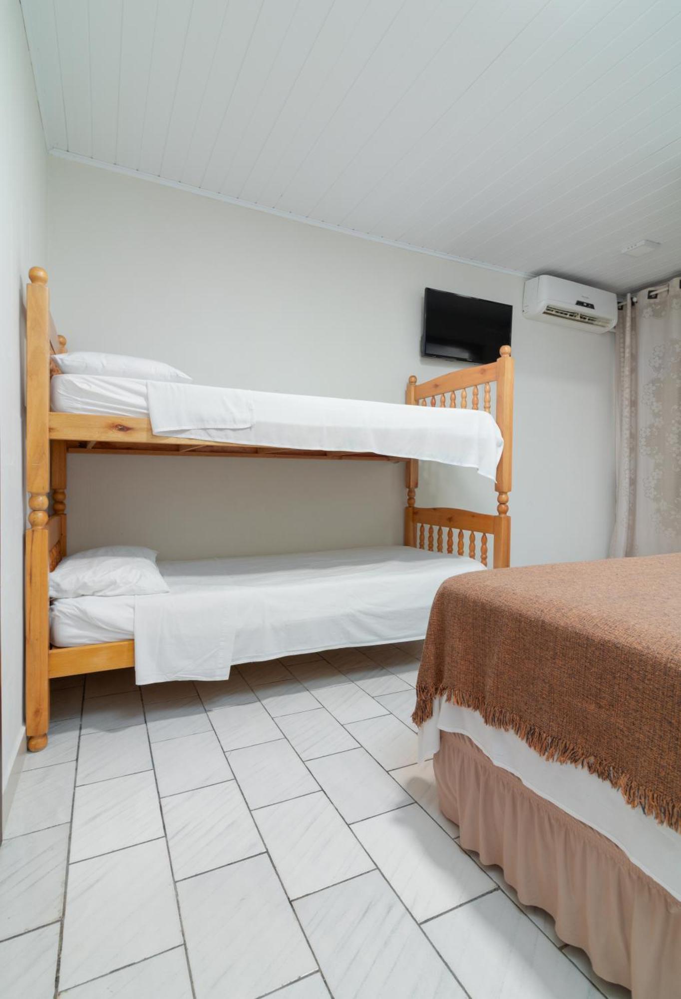 Suites 91 Penha  Bagian luar foto
